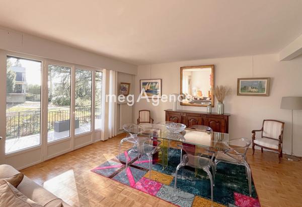 Appartement à SAINT-NOM-LA-BRETECHE, 78860 - 7 pièces 192m²