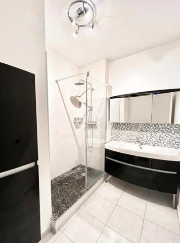 Appartement à SAINT-NOM-LA-BRETECHE, 78860 - 7 pièces 192m²