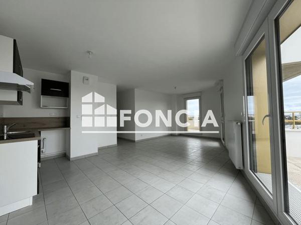 Location Appartement 4 pièces 78.6 m² - 57 TER RUE MICHEL ANGE Saint-nazaire 44600