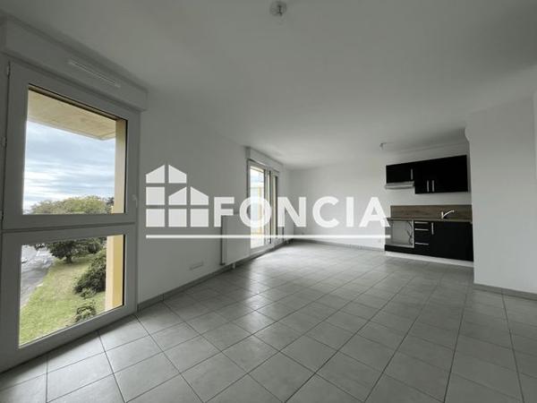 Location Appartement 4 pièces 78.6 m² - 57 TER RUE MICHEL ANGE Saint-nazaire 44600