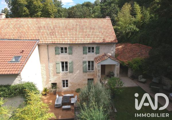 Maison à vendre 6 pièces 212 m² Quinçay