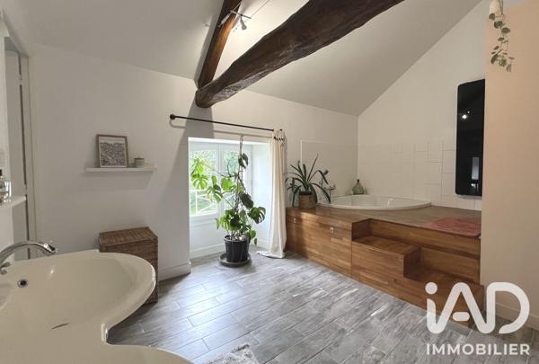 Maison à vendre 6 pièces 212 m² Quinçay