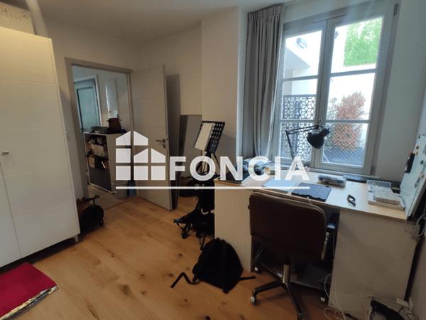Location Appartement 2 pièces 32.4 m² - 4 RUE DES CHANOINES Nancy 54000