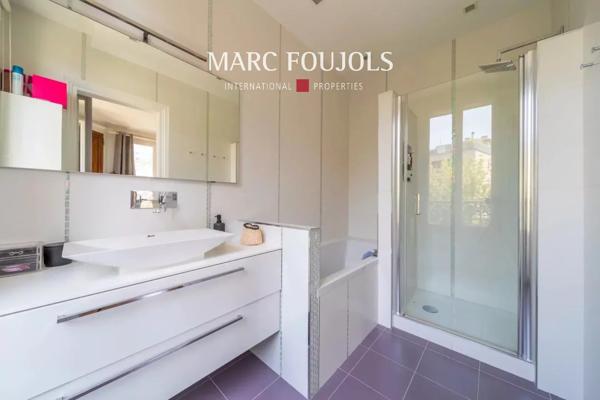 Suresnes – Maison familiale de 300 m² avec annexe et jardin 1000 m²
