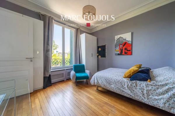 Suresnes – Maison familiale de 300 m² avec annexe et jardin 1000 m²
