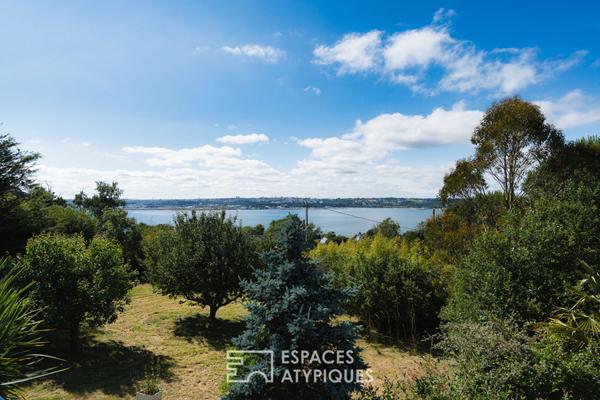 Une maison d’architecte inspirée, face à la mer
