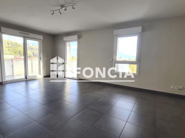 Location Appartement 2 pièces 62.2 m² - 2 RUE HENRI DUFFOURD Grenoble 38000