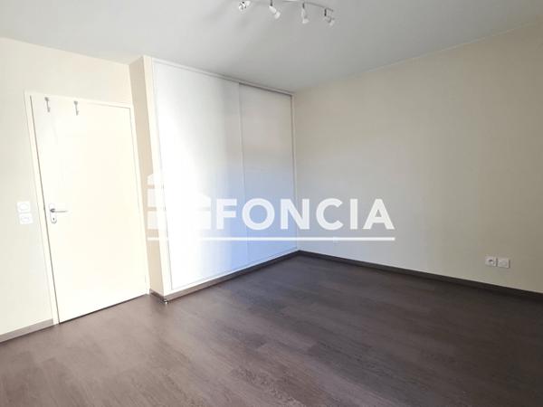 Location Appartement 2 pièces 62.2 m² - 2 RUE HENRI DUFFOURD Grenoble 38000
