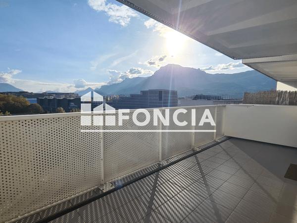 Location Appartement 2 pièces 62.2 m² - 2 RUE HENRI DUFFOURD Grenoble 38000