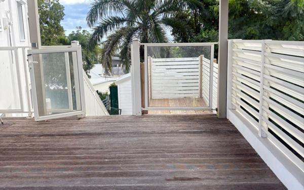 Maison à vendre    6 pièces • 251,70 m2 Le Gosier