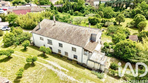 Maison à vendre 12 pièces 318 m² Saint-Étienne-de-Fontbellon