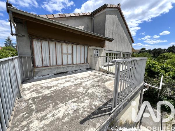 Maison à vendre 12 pièces 318 m² Saint-Étienne-de-Fontbellon