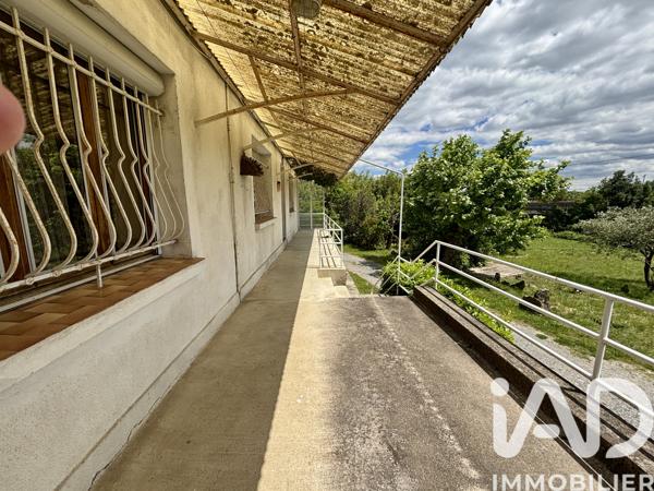 Maison à vendre 12 pièces 318 m² Saint-Étienne-de-Fontbellon