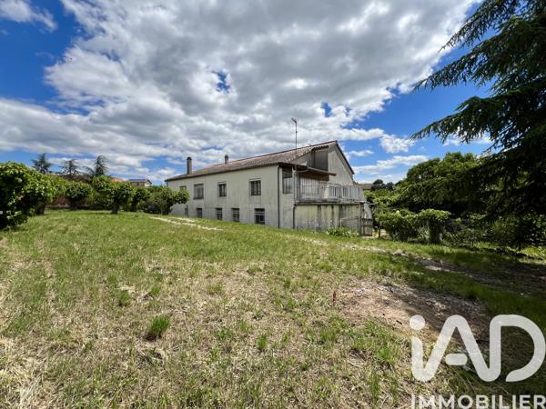 Maison à vendre 12 pièces 318 m² Saint-Étienne-de-Fontbellon