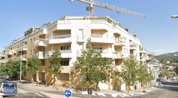 Appartement à louer 1 pièce 28.87m² La Seyne-sur-Mer (83500)