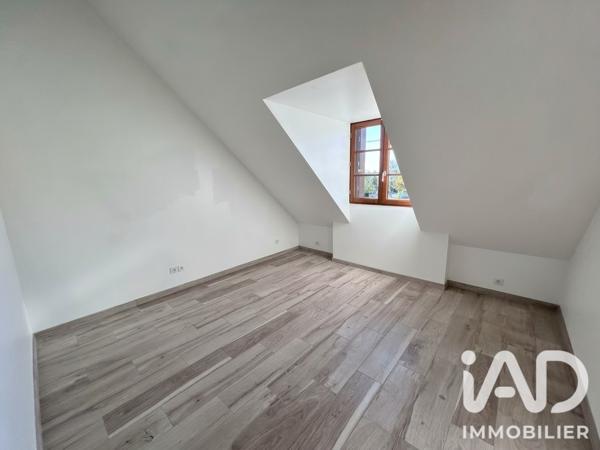 Maison à vendre 6 pièces 161 m² Notre-Dame-d'Oé