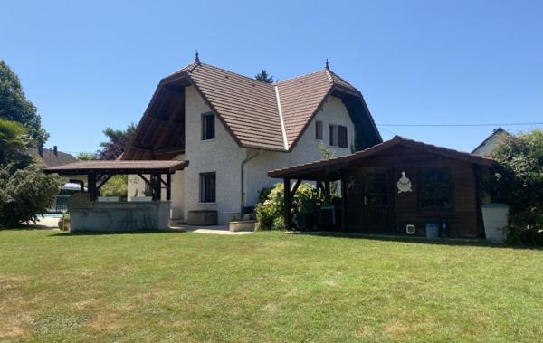 Vente Villa 200m² hab - piscine terrain 2450m² Domessin   