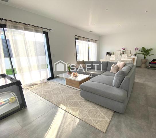 Maison récente avec piscine et grand garage