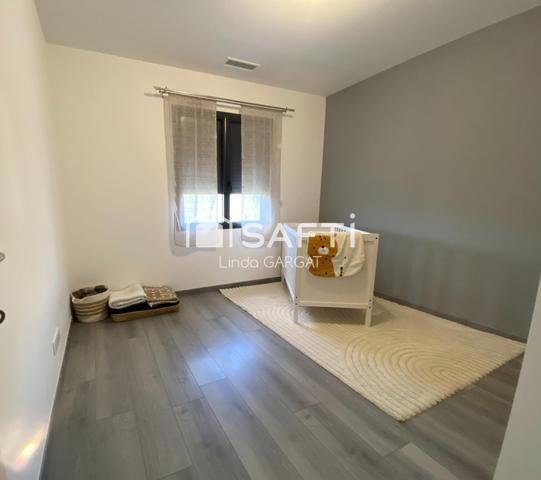 Maison récente avec piscine et grand garage