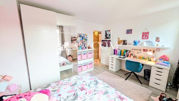 Duplex 5 pièce(s) 4 chambre(s) 117 m²