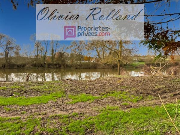 49290 - Montreuil Bellay - Maison à rénover au bord du Thouet