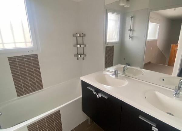 Maison à louer    4 pièces • 82,47 m2 Tournefeuille