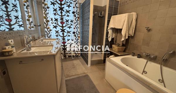 À vendre Maison 8 pièces 290 m² - Brunoy 91800