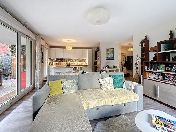 Villeurbanne (69100) T4 AVEC JARDIN DE 240 M² + GARAGE