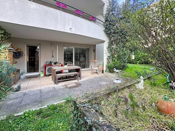 Villeurbanne (69100) T4 AVEC JARDIN DE 240 M² + GARAGE