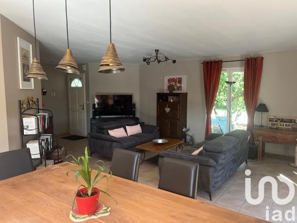 Maison à vendre 4 pièces 120 m² Coutras