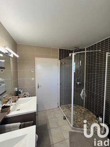 Maison à vendre 4 pièces 120 m² Coutras