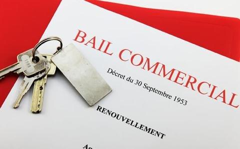 Local commercial à NICE (06000)