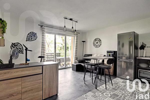 Appartement 2 pièces de 43 m² à Eysines (33320)