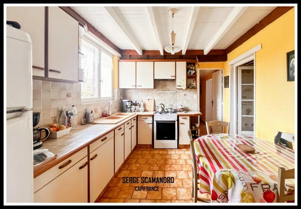 MIRANDE (32) maison à vendre 6 pièces - 4 chambres - piscine 11X5 - terrain 2515 m²