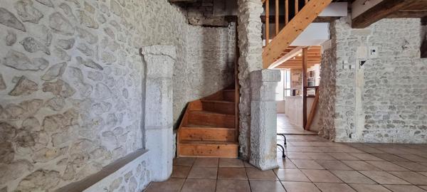 Maison 3 chambres avec jardin clos, proche commodités à Ruelle-sur-Touvre Détails des diagnostics énergétiques