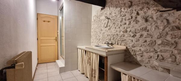Maison 3 chambres avec jardin clos, proche commodités à Ruelle-sur-Touvre Détails des diagnostics énergétiques