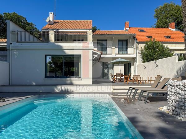 PROPRIÉTÉ 4 CHAMBRES