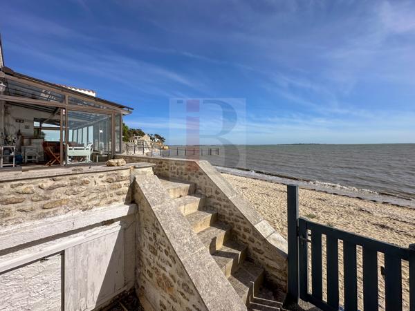 MAISON VUE MER 5ch, garage et accès direct plage