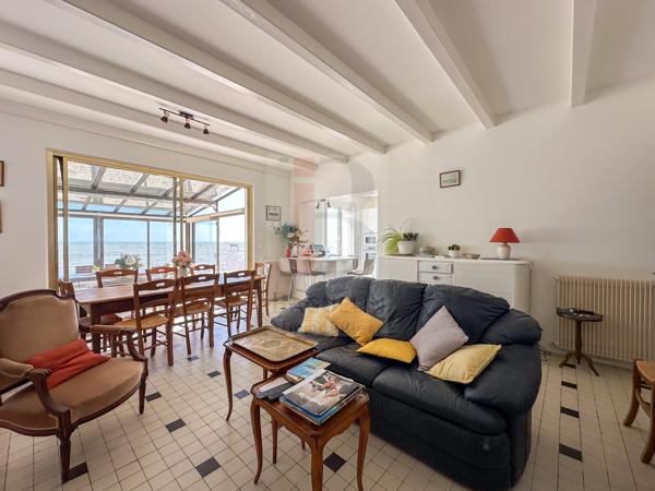 MAISON VUE MER 5ch, garage et accès direct plage