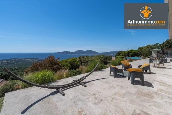 Vente                                                      Maison
                        
                     5 pièces                      269 m2                     à Porticcio