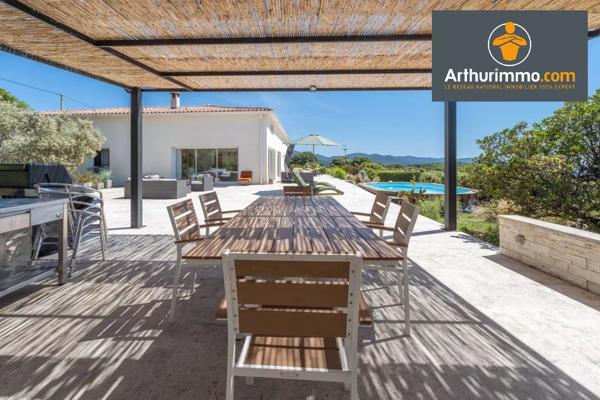 Vente                                                      Maison
                        
                     5 pièces                      269 m2                     à Porticcio