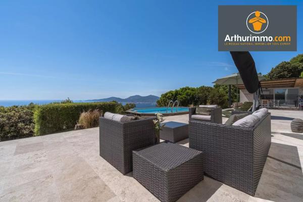 Vente                                                      Maison
                        
                     5 pièces                      269 m2                     à Porticcio