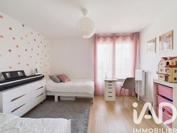Appartement à vendre 4 pièces 82 m² Colombes