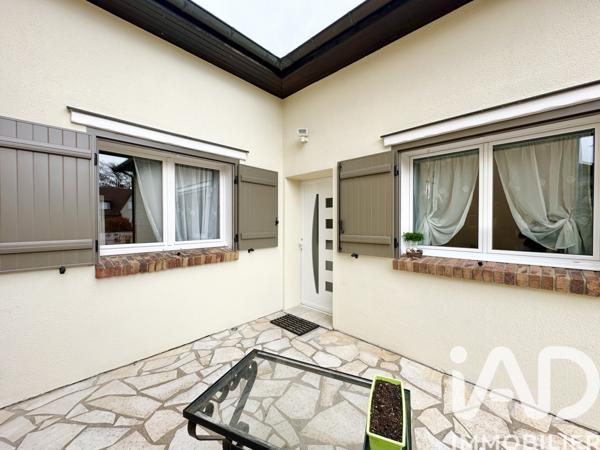 Maison à vendre 7 pièces 144,55 m² Sainte-Geneviève-des-Bois