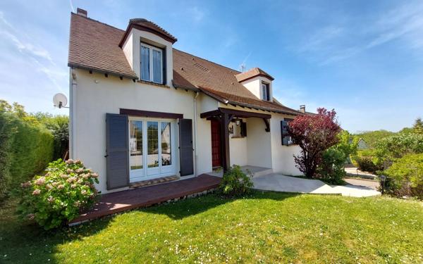 Maison à vendre    6 pièces •  Chessy