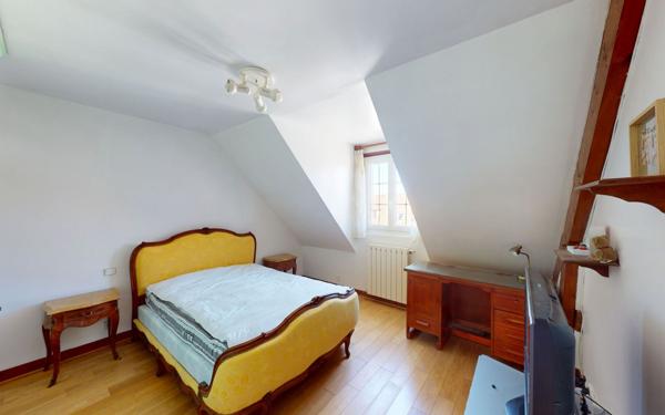 Maison à vendre    6 pièces •  Chessy