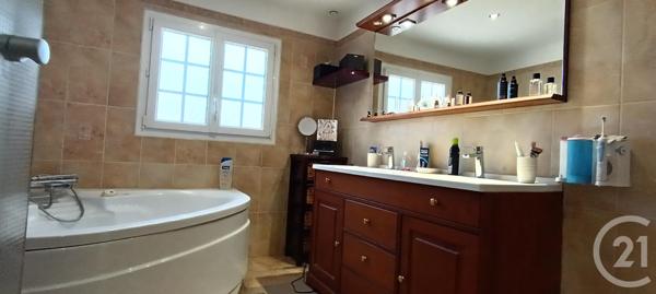 Maison à vendre  6 pièces - 187,57 m2 ST AY - 45