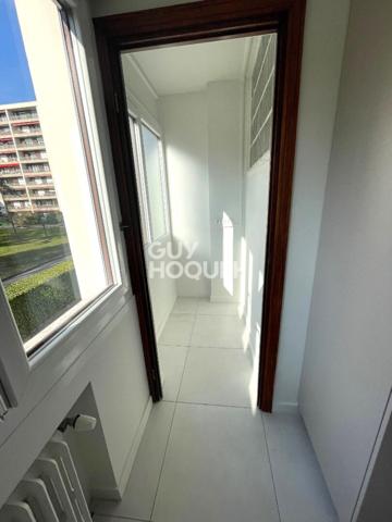 APPARTEMENT À LOUER DE 4 PIÈCES DE 107,08 M²