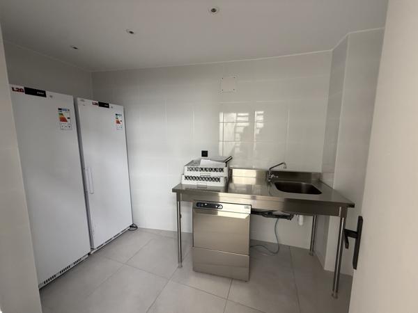 Local Commercial - 130 m²