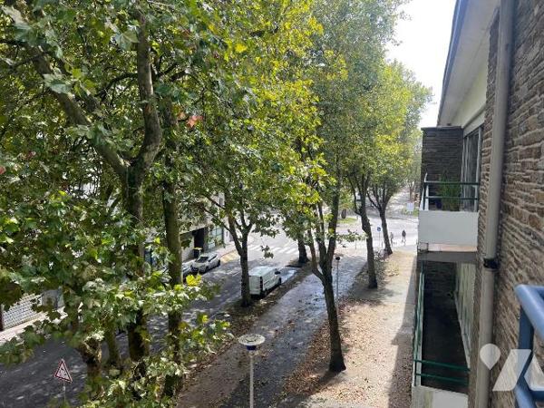 À VENDRE - SAINT-NAZAIRE - PROCHE PLACE DU COMMANDO - TOUT À PIED - APPARTEMENT TYPE 3
Proximi...